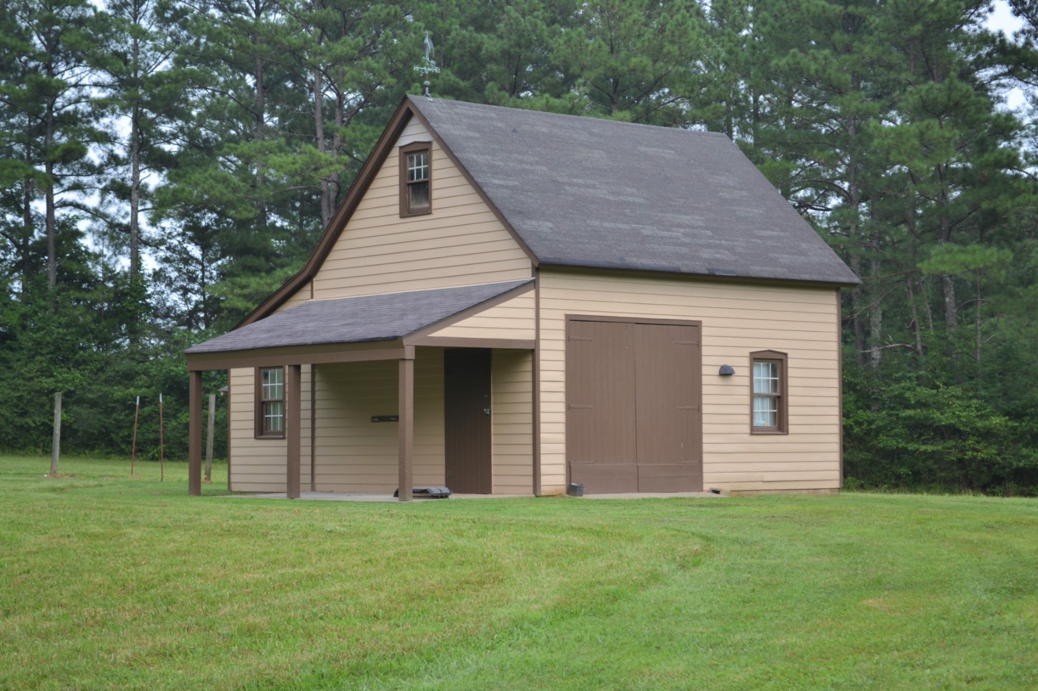 340 Shady Grove Road Flintville, TN 37335 - Photo 29 of 34 front view of a house with a yard