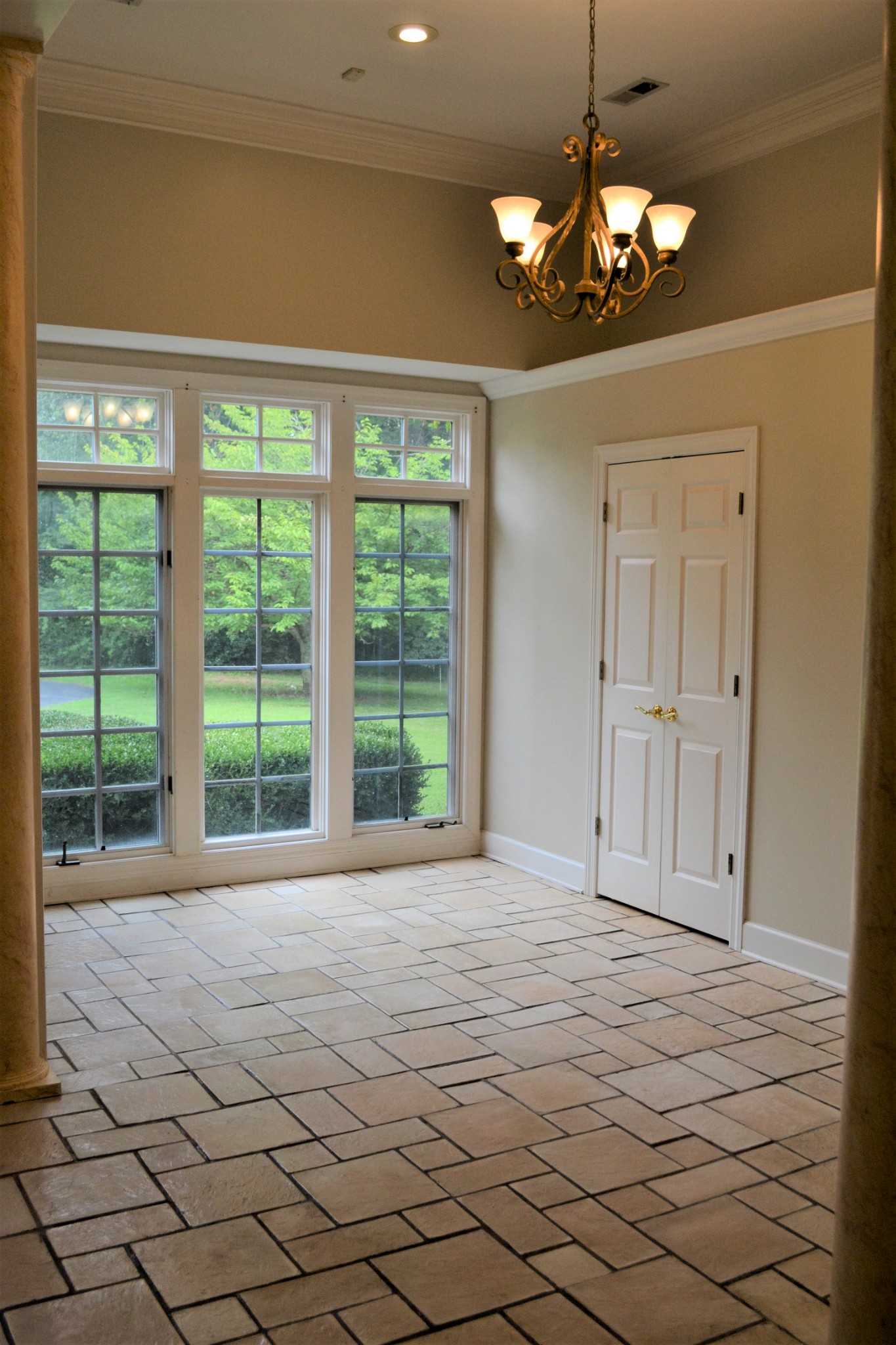 340 Shady Grove Road Flintville, TN 37335 - Photo 5 of 34 a view of an empty room with a window