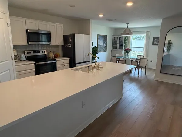 $375,000 | 6450 Mariner Boulevard, Spring Hill, FL 34609