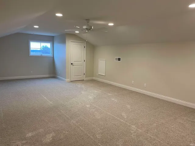 $2,700 | 3042 White Oak Trail, Newburgh, IN 47630