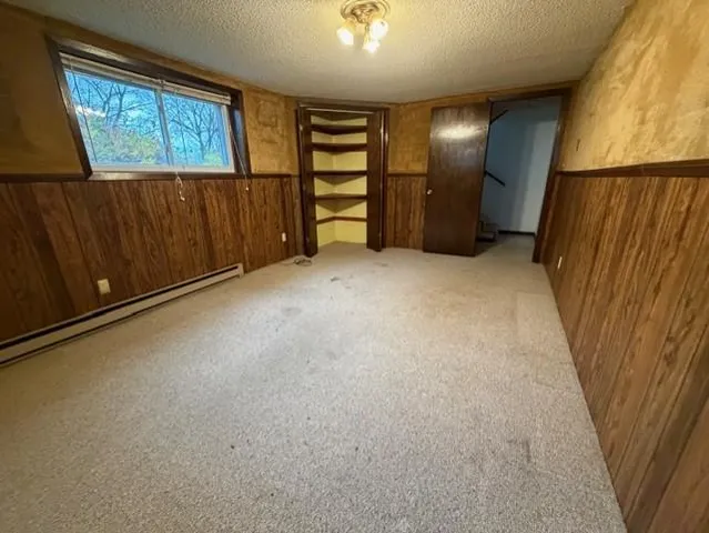 $219,900 | 607 West 4th Street, Litchfield, MN 55355