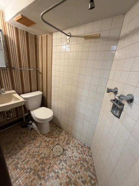 607 West 4th Street Litchfield, MN 55355 - Photo 5 of 22