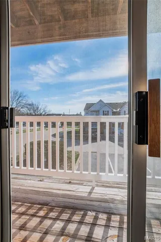 $185,000 | 1233 Woodland Point Drive, Unit H, St. Louis, MO 63146