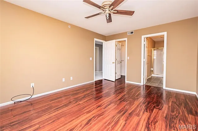 $185,000 | 1233 Woodland Point Drive, Unit H, St. Louis, MO 63146