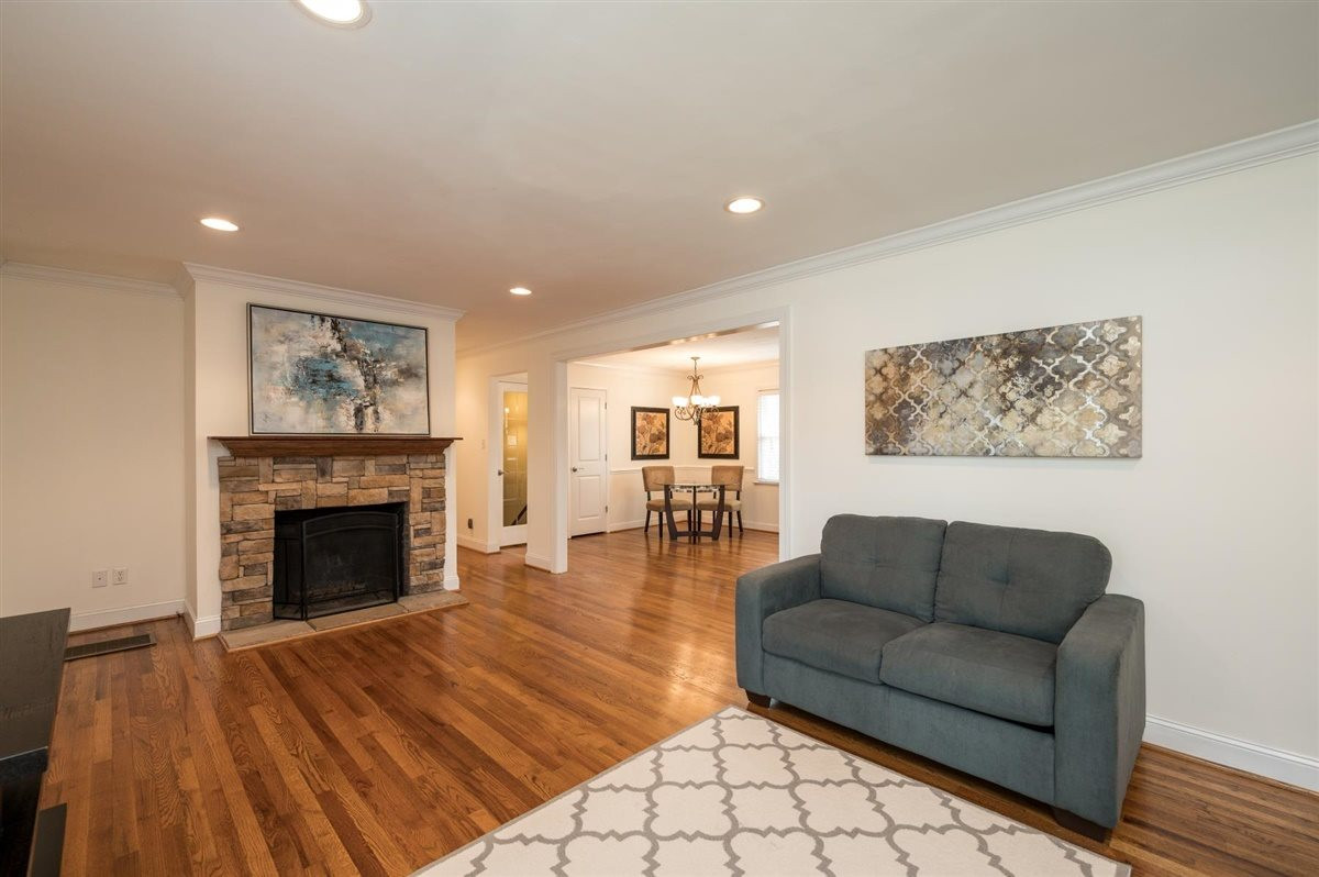 3405 Dell Drive Raleigh, NC 27609 - Photo 6 of 30 Photo 6