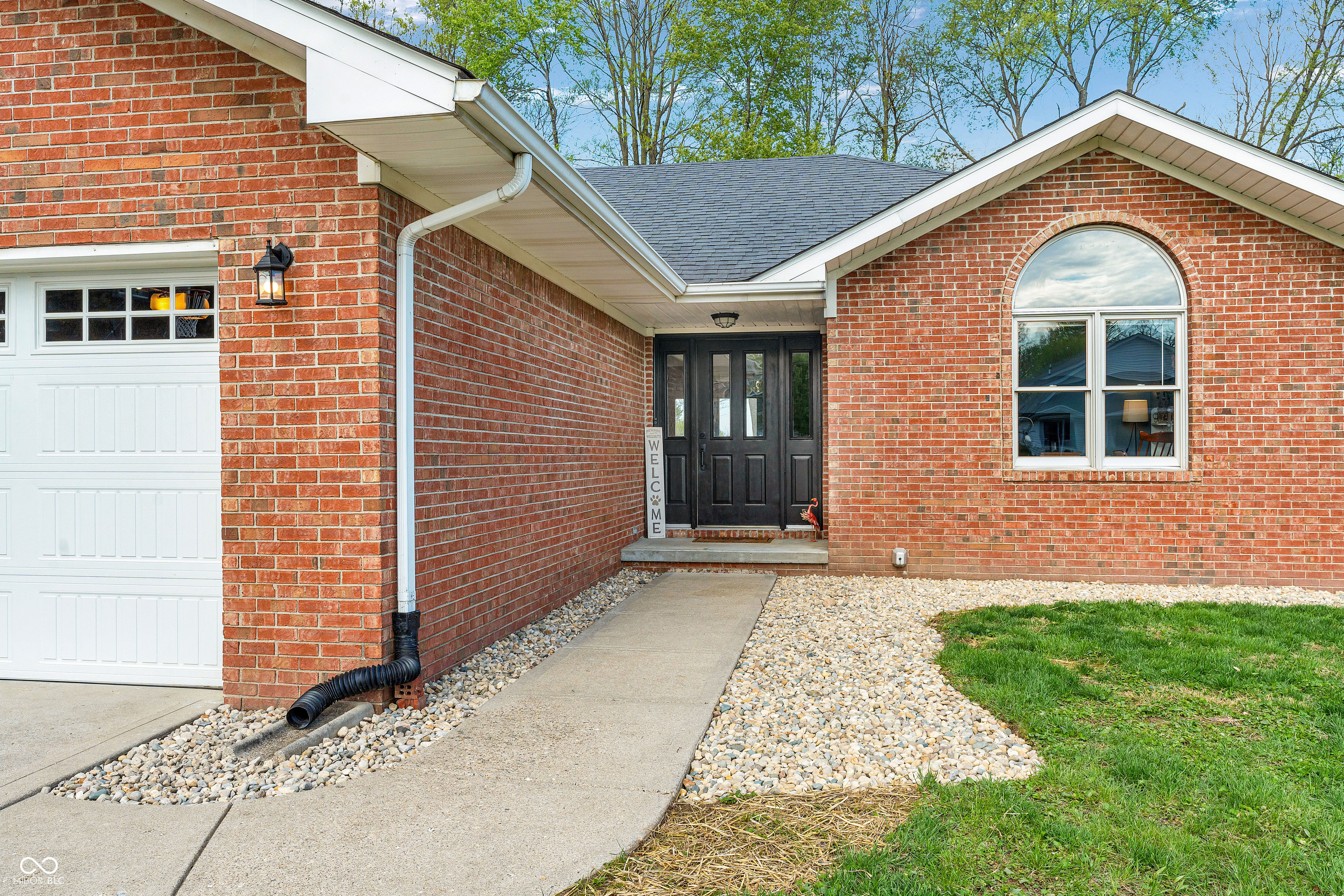 1504 R J Boulevard Martinsville, IN 46151 - Photo 3 of 45