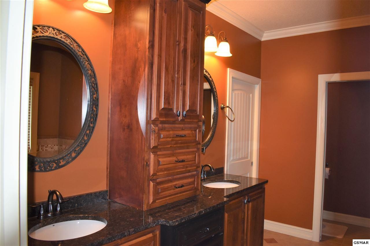 1302 Rippling Waters Circle Sevierville, TN 37876 - Photo 17 of 36 Gallery Image 17