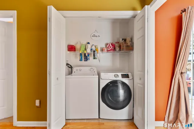 $379,900 | 35 Rosemount Avenue, Waterbury, CT 06708