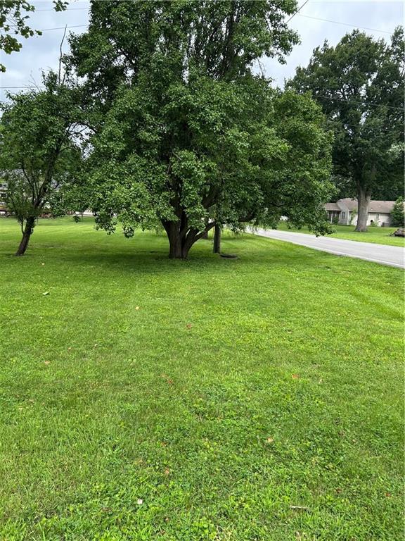 412 Northwest Donovan Road Lee's Summit, MO 64063 - Photo 10 of 12