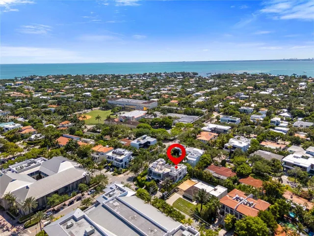 $3,000,000 | 544 Fernwood Road, Unit 544, Key Biscayne, FL 33149