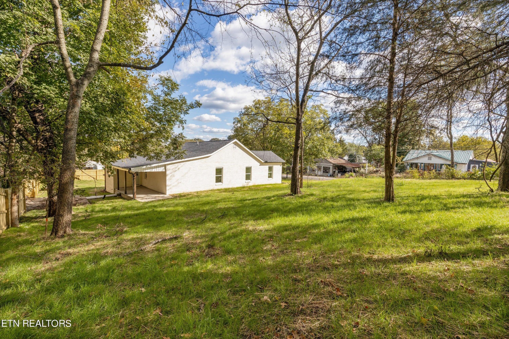 2399 Sweetwater Vonore Road Sweetwater, TN 37874 - Photo 24 of 26 a view of a trees in front of a big house