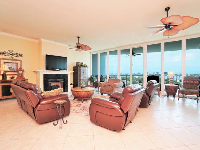 28250 Canal Road, Unit 604 Orange Beach, AL 36561 - Photo 7 of 33 Living Room