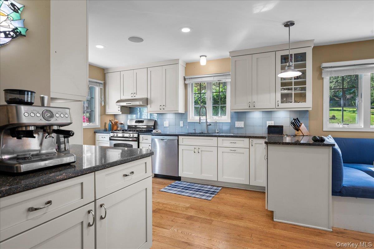 102 Wydendown Road Nyack, NY 10960 - Photo 14 of 36