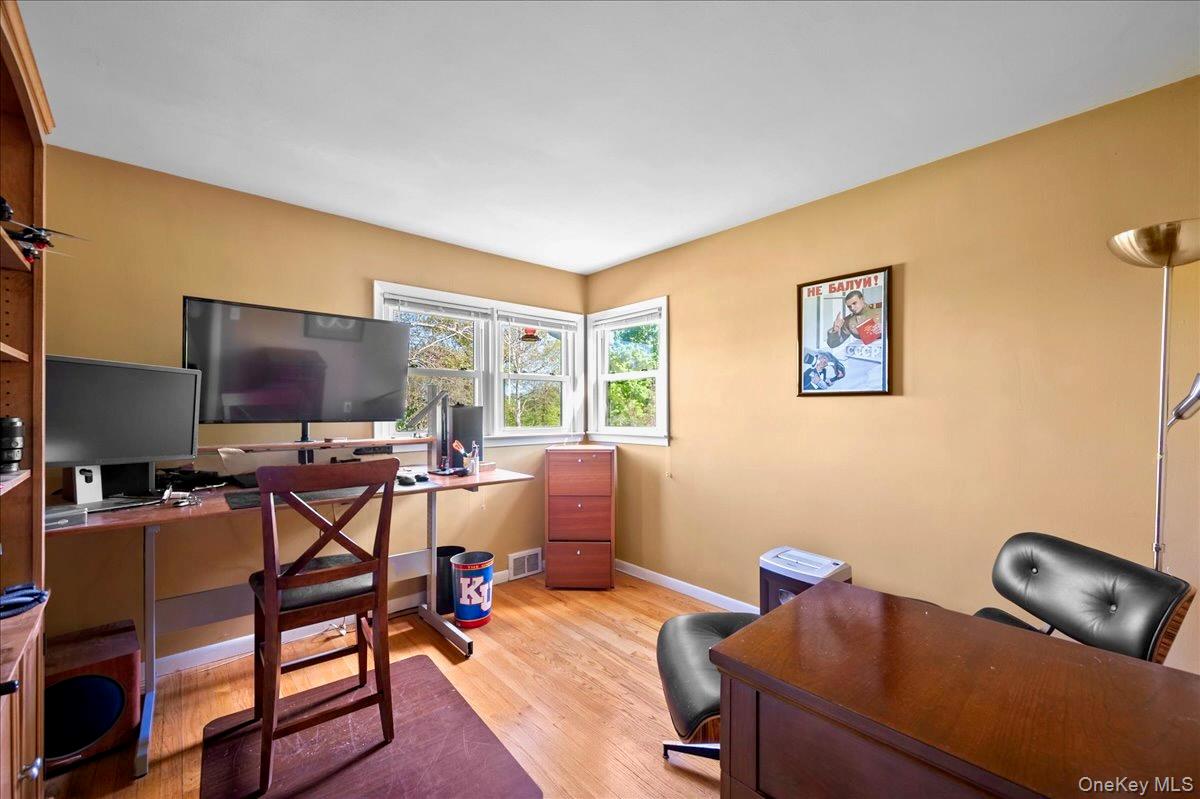 102 Wydendown Road Nyack, NY 10960 - Photo 20 of 36