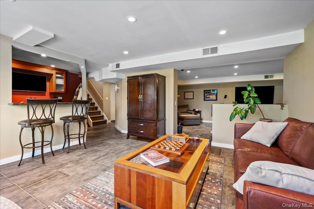 102 Wydendown Road Nyack, NY 10960 - Photo 24 of 36