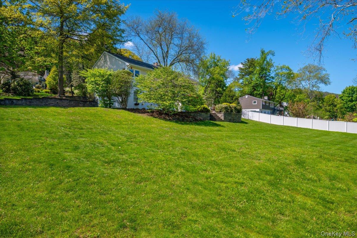 102 Wydendown Road Nyack, NY 10960 - Photo 33 of 36