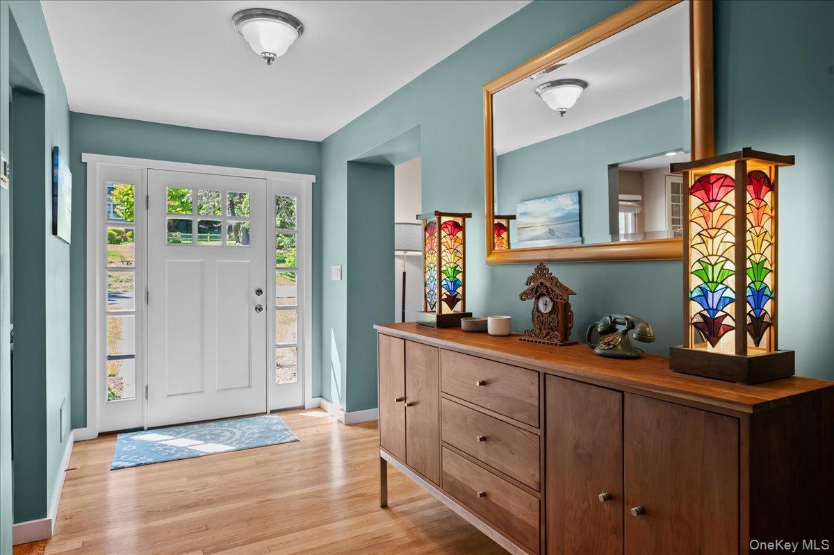 102 Wydendown Road Nyack, NY 10960 - Photo 4 of 36
