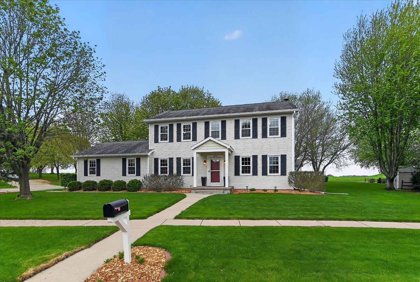 1200 Spahn Drive Waunakee, WI 53597 - Photo 2 of 45