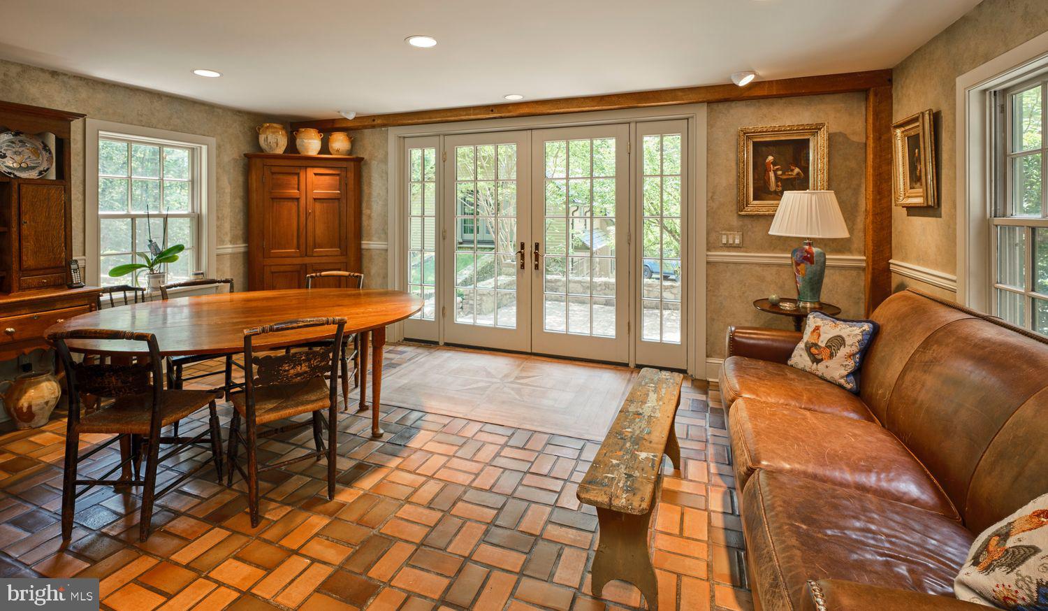 5960 Honey Hollow Road Doylestown, PA 18902 - Photo 8 of 58