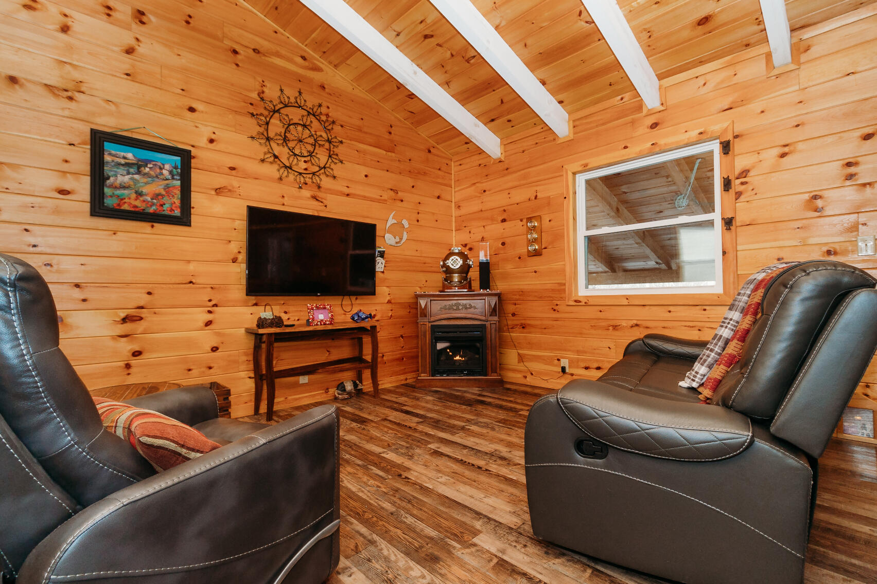 4543 Amos Ridge Road Frenchburg, KY 40322 - Photo 11 of 28 adamratliffrealtor-8489