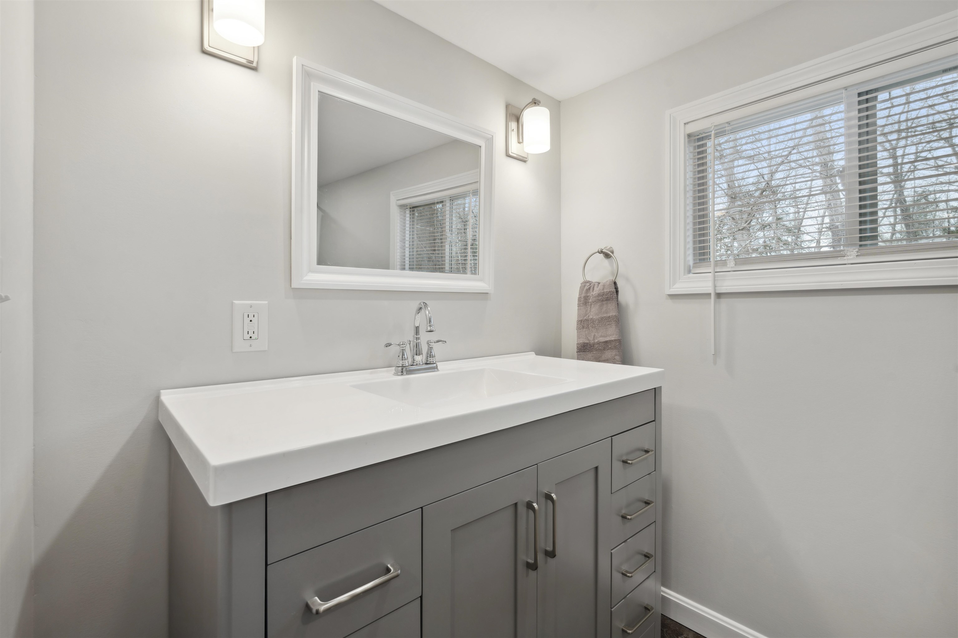585 North Ashland Road Ashland, NH 03217 - Photo 20 of 33 Gallery Image 20