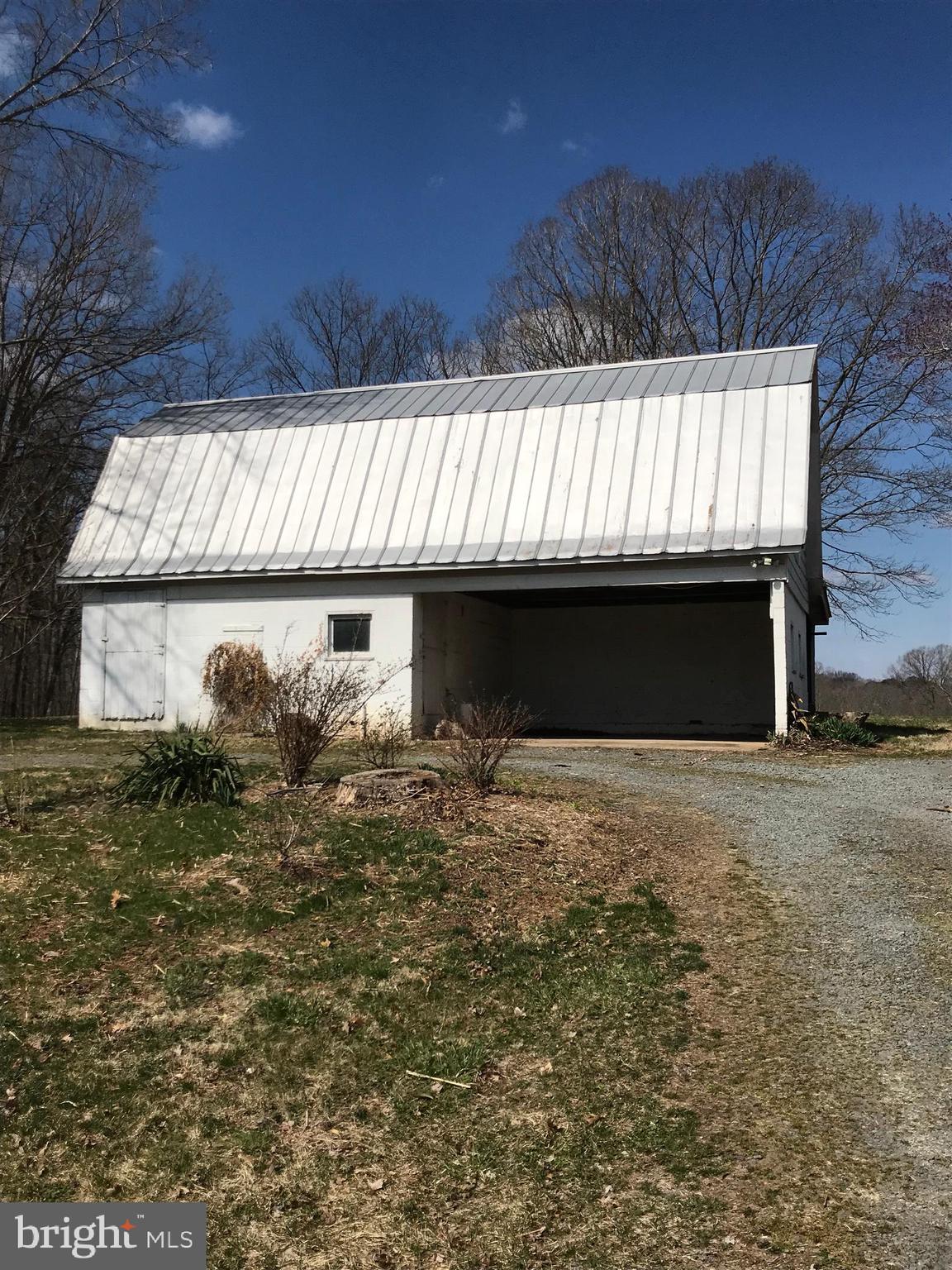4014 Dumfries Road Catlett, VA 20119 - Photo 9 of 55 Gallery Image 9