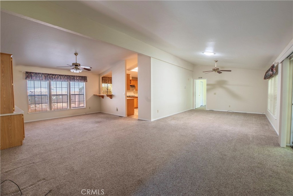 2050 Springfield Drive, Unit 149 Chico, CA 95928 - Photo 8 of 45 Living room
