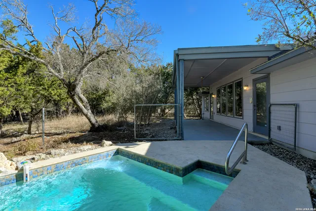 $2,695 | 994 Windmill Ranch Road, Spring Branch, TX 78070