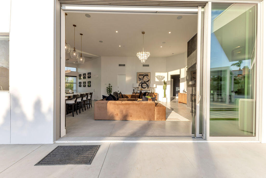 2100 East Sahara Road Palm Springs, CA 92262 - Photo 53 of 117 IMG_3140