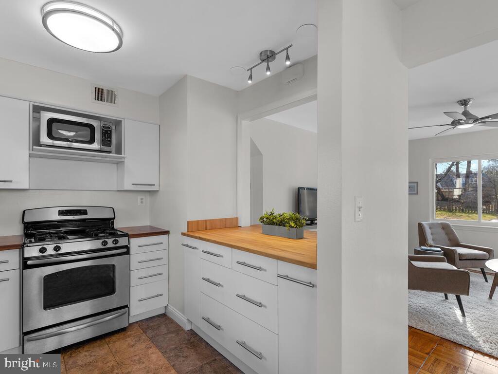 701 Dryden Street Silver Spring, MD 20901 - Photo 12 of 49
