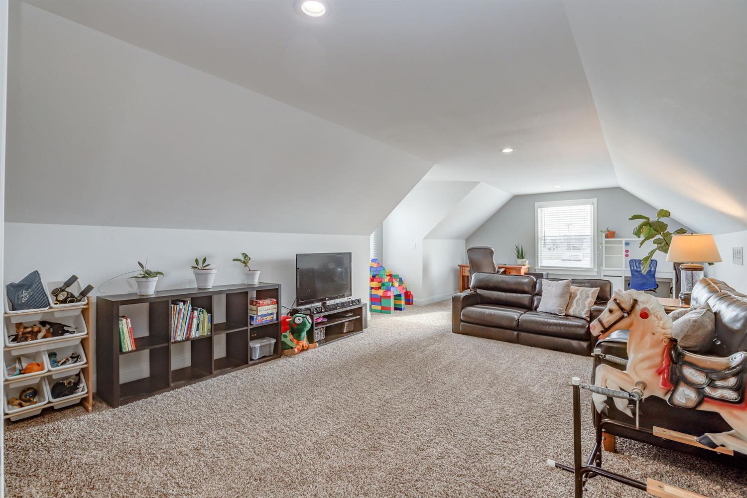 1135 Morgan Ross Road Hamilton, OH 45013 - Photo 13 of 39