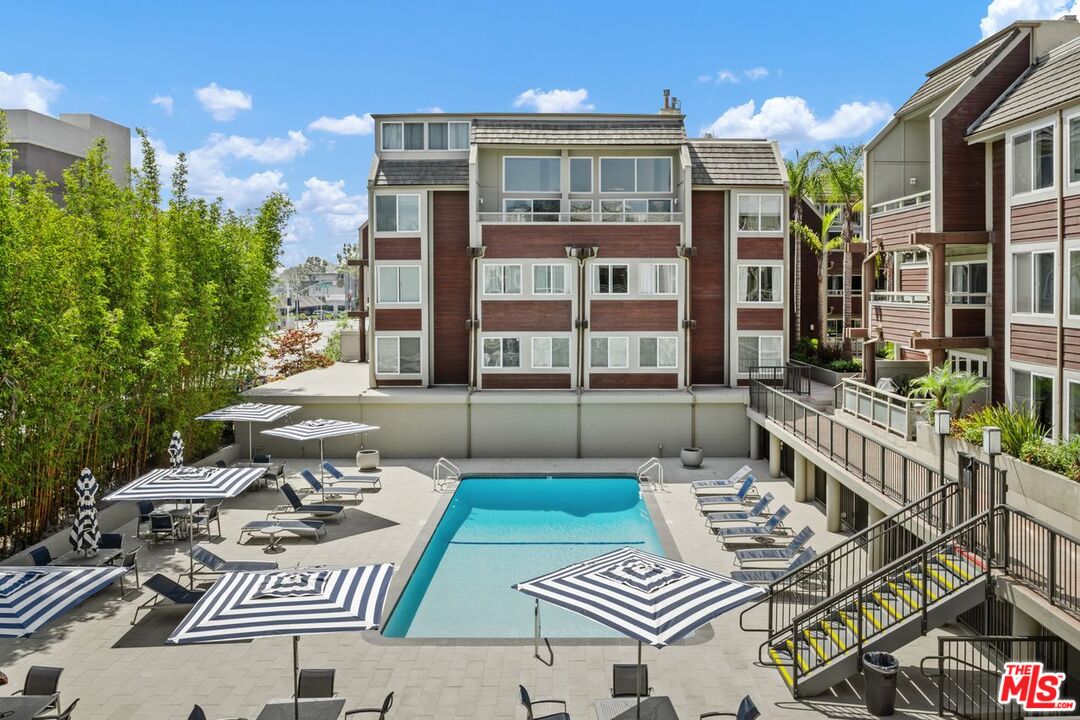 4200 Vía Dolce, Unit 230 Marina del Rey, CA 90292 - Photo 1 of 23