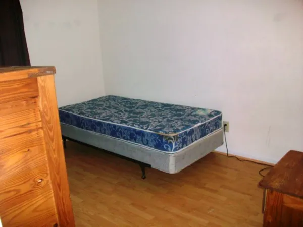 $1,300 | 102 Calhoun Street, Unit 221, Clemson, SC 29631