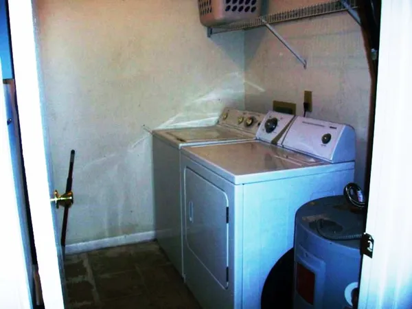 $1,300 | 102 Calhoun Street, Unit 221, Clemson, SC 29631