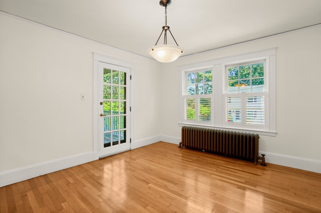 123 Cliff Road Milton, MA 02186 - Photo 8 of 35 Gallery Image 8