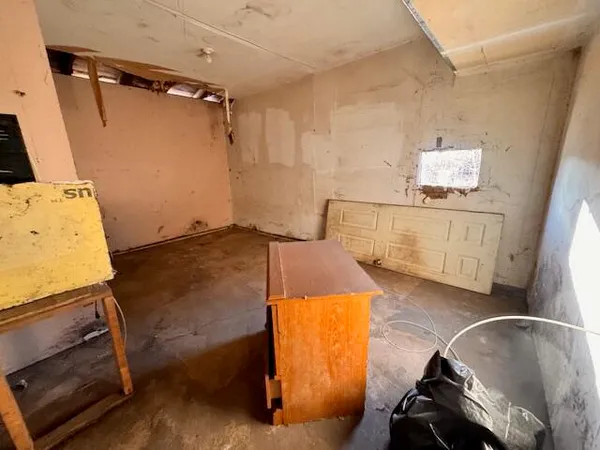 $41,900 | 3017 West 40th Place, Gary, IN 46408