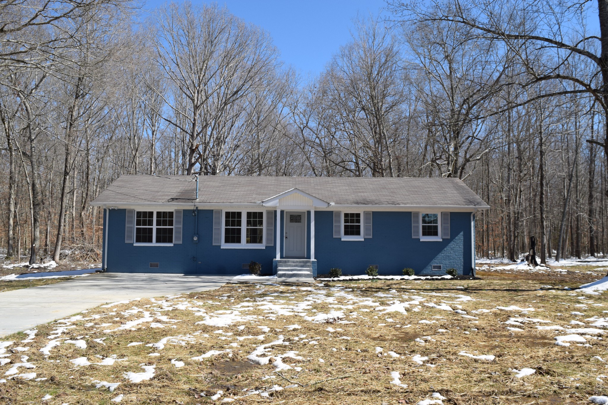 180 Willow Oak Road Manchester, TN 37355 - Photo 1 of 17 Gallery Image 1
