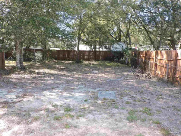 $1,100 | 3155 Patricia Drive, Unit B, Pensacola, FL 32526