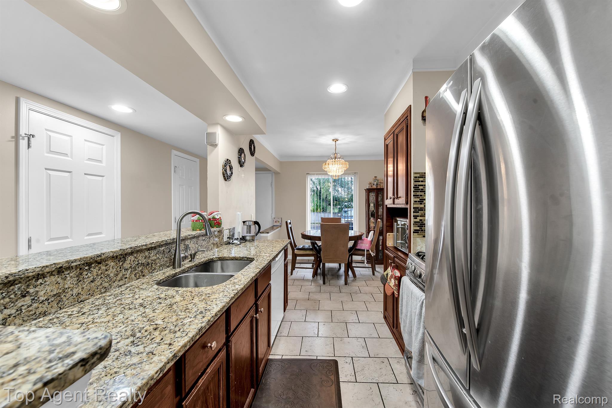 4380 15 Mile Road Sterling Heights, MI 48310 - Photo 8 of 25 Gallery Image 8