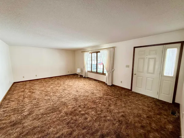 $320,000 | 1346 Stuckistrassee Street, Berne, IN 46711