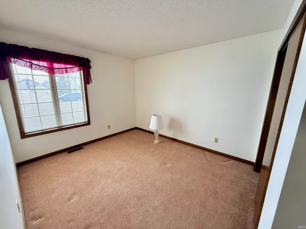 $320,000 | 1346 Stuckistrassee Street, Berne, IN 46711