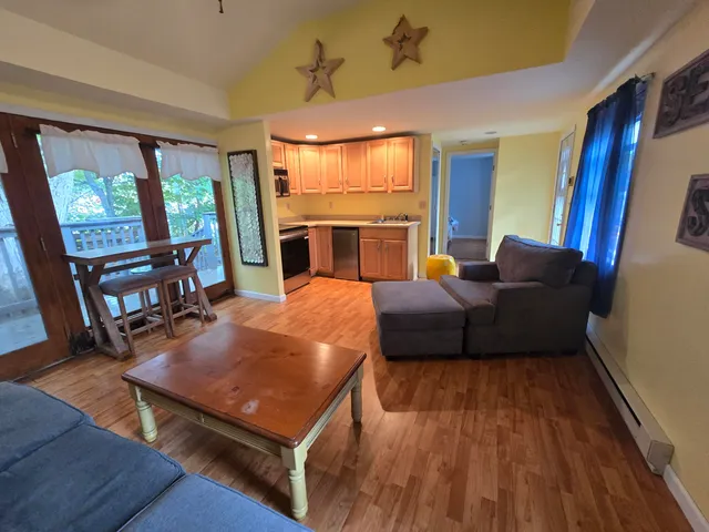 $279,000 | 292 Route 28, Unit 7, Harwich Port, MA 02646