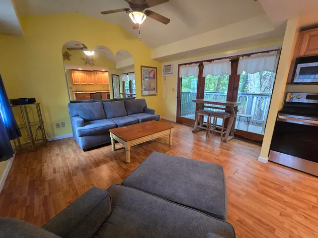 $279,000 | 292 Route 28, Unit 7, Harwich Port, MA 02646