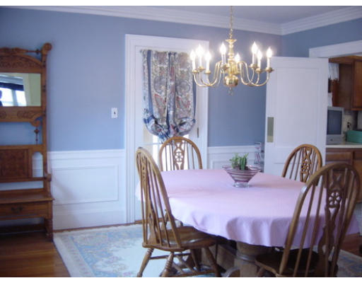 59 Oakley Road Belmont, MA 02478 - Photo 8 of 12 Gallery Image 8