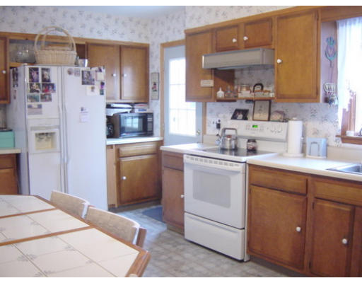 59 Oakley Road Belmont, MA 02478 - Photo 10 of 12 Gallery Image 10