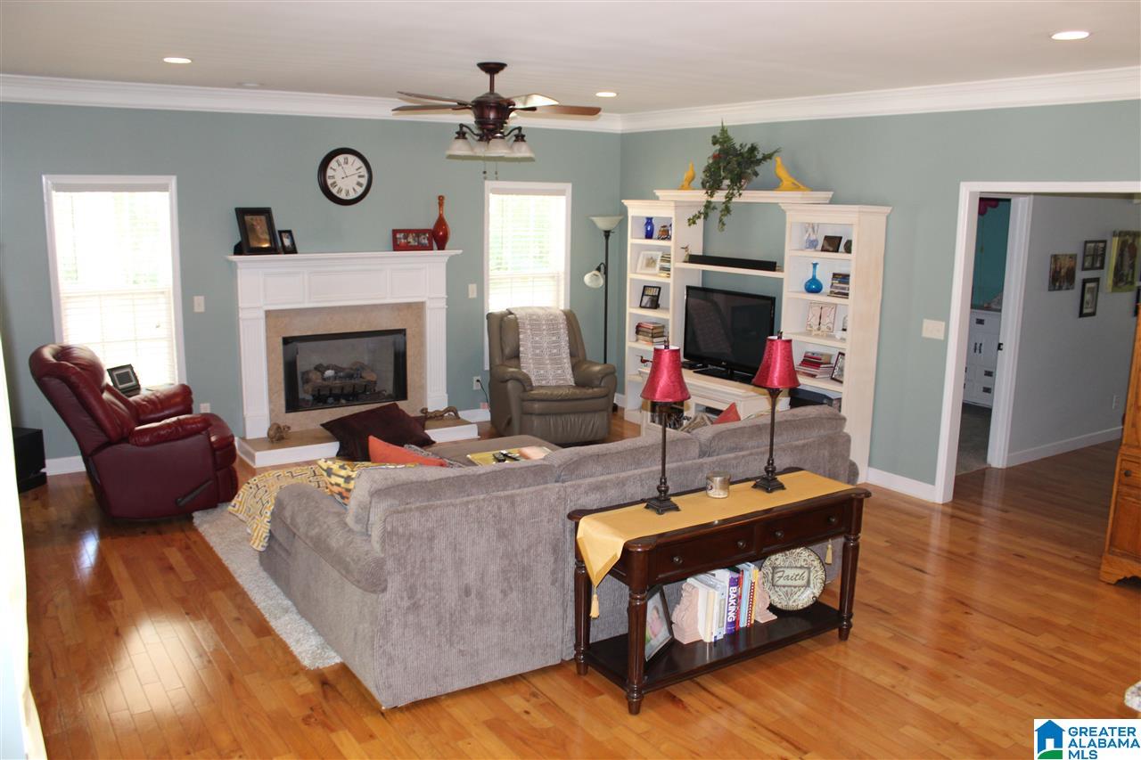 341 Hollys Lane Riverside, AL 35135 - Photo 18 of 37
