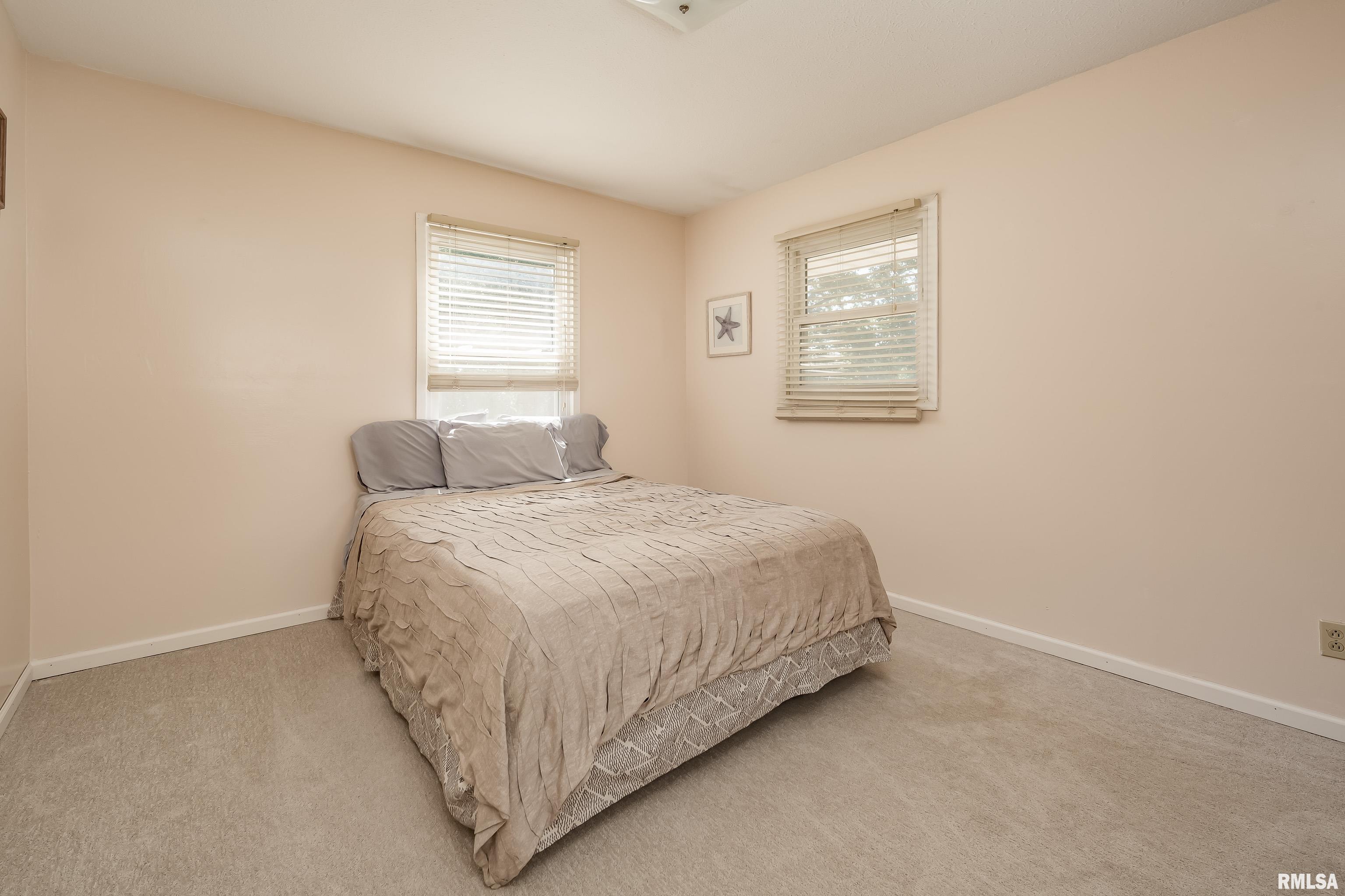 9711 106th Avenue West Taylor Ridge, IL 61284 - Photo 18 of 41 Gallery Image 18