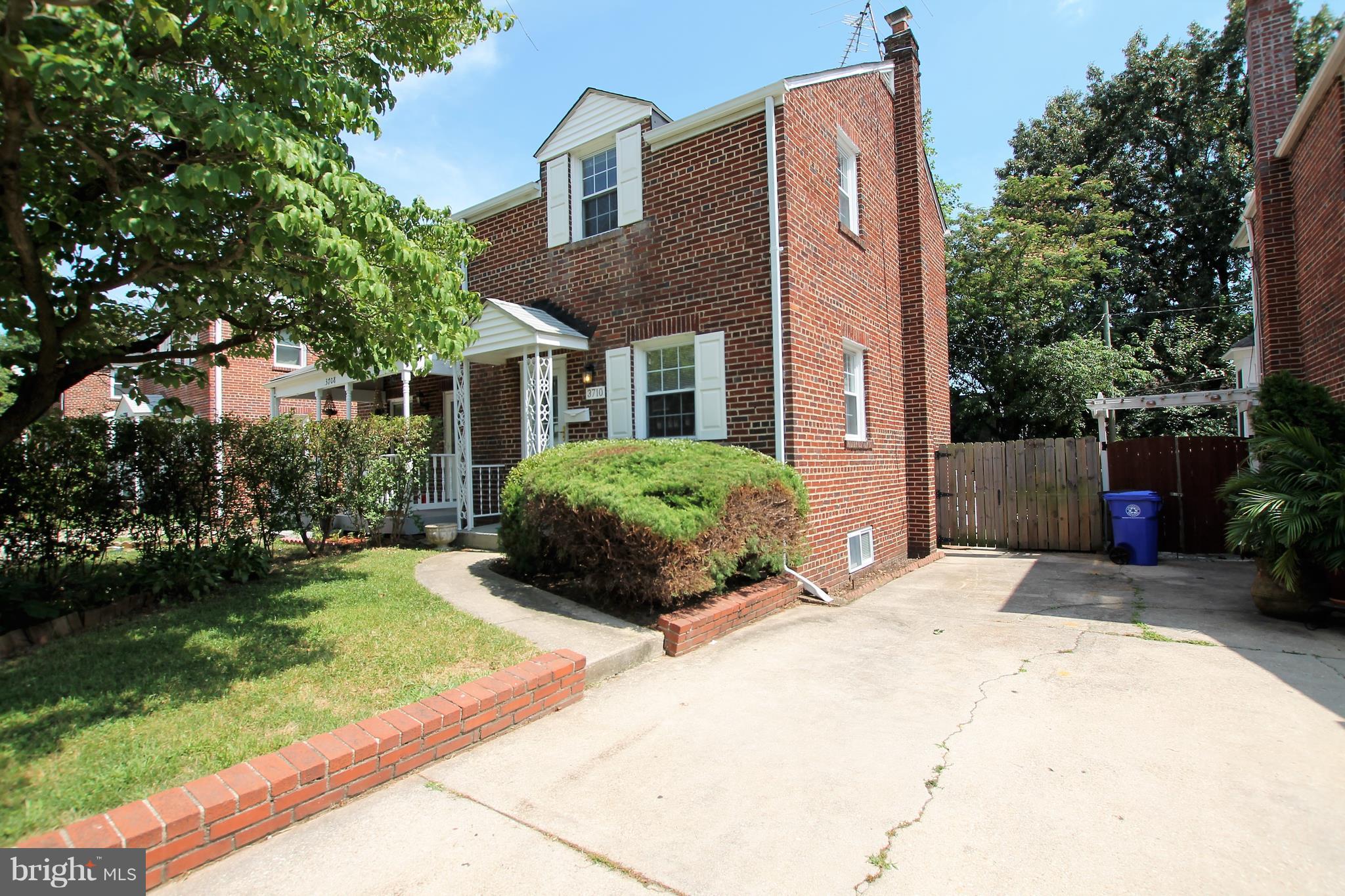 3710 1st Road South Arlington, VA 22204 - Photo 1 of 28 Exterior (Front)