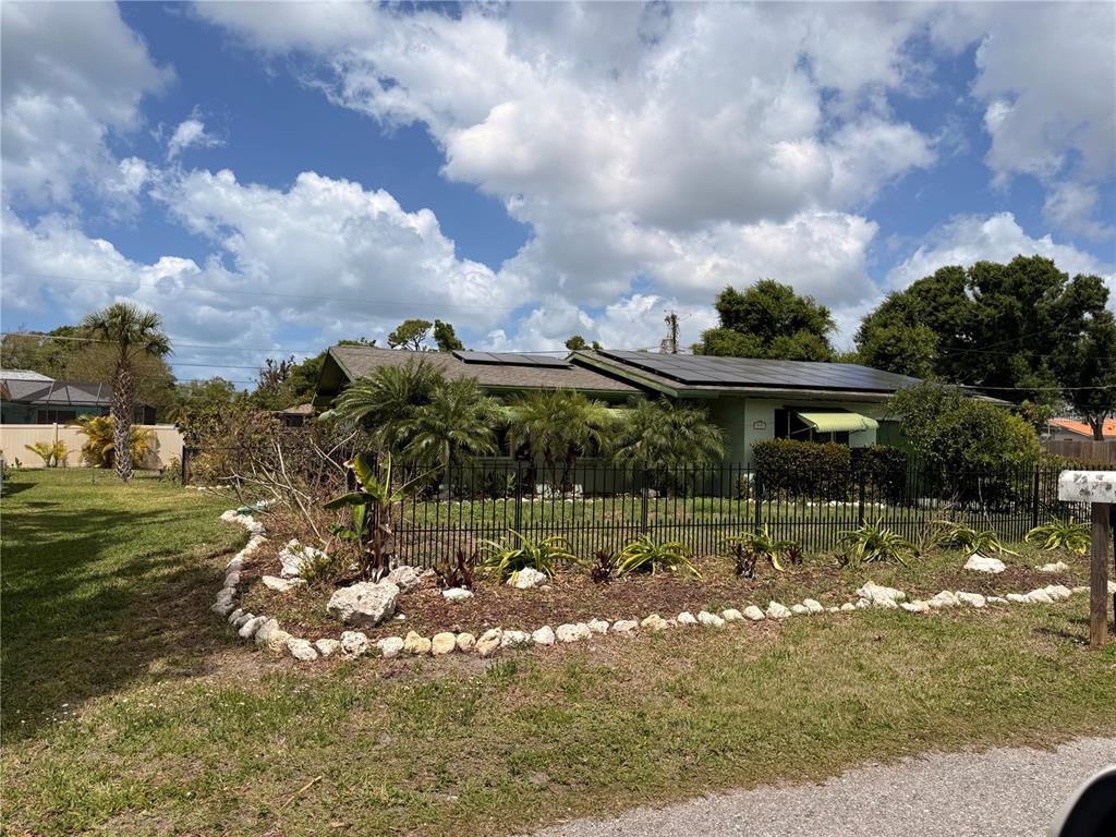 340 Azalea Road Venice, FL 34293 - Photo 1 of 10 Gallery Image 1