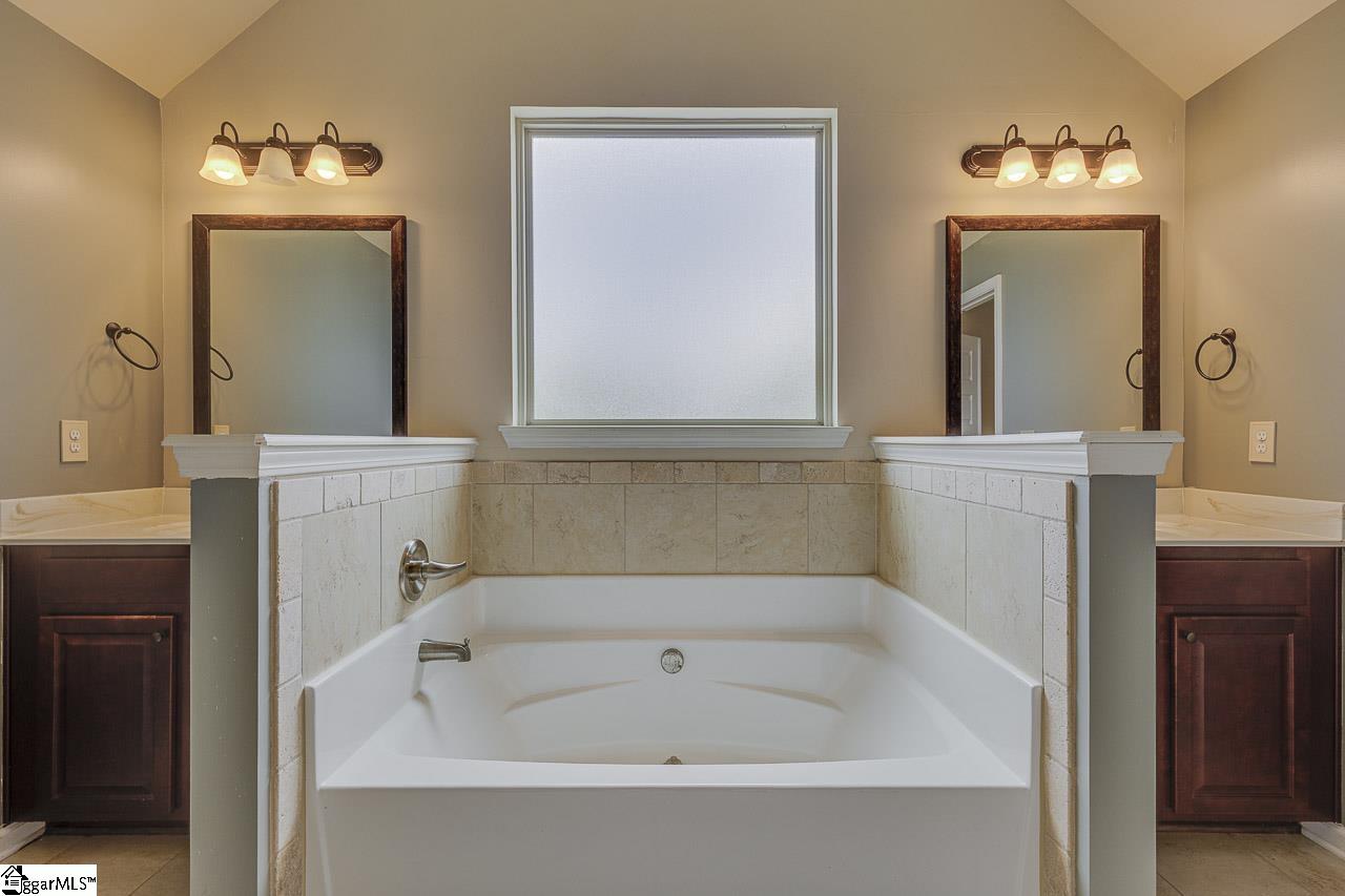 23 Corgi Drive Simpsonville, SC 29680 - Photo 28 of 44